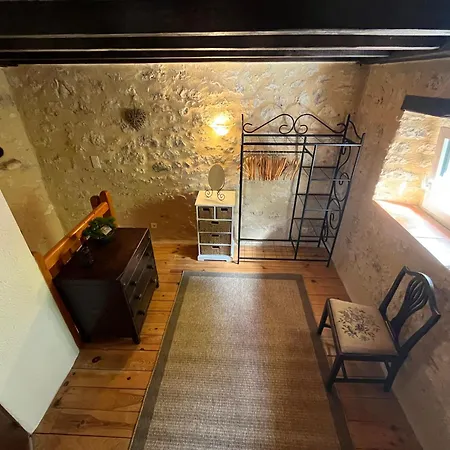 Pigeonnier De Claire Fontaine Bed & Breakfast Monflanquin