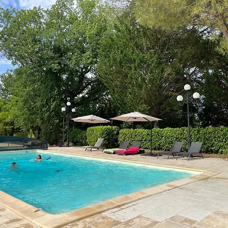 Bed & Breakfast Pigeonnier De Claire Fontaine